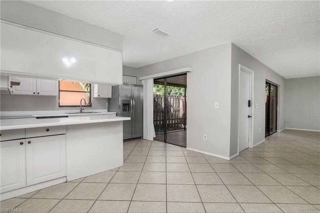 17989 San Juan Ct 4, Fort Myers, FL 33967-8