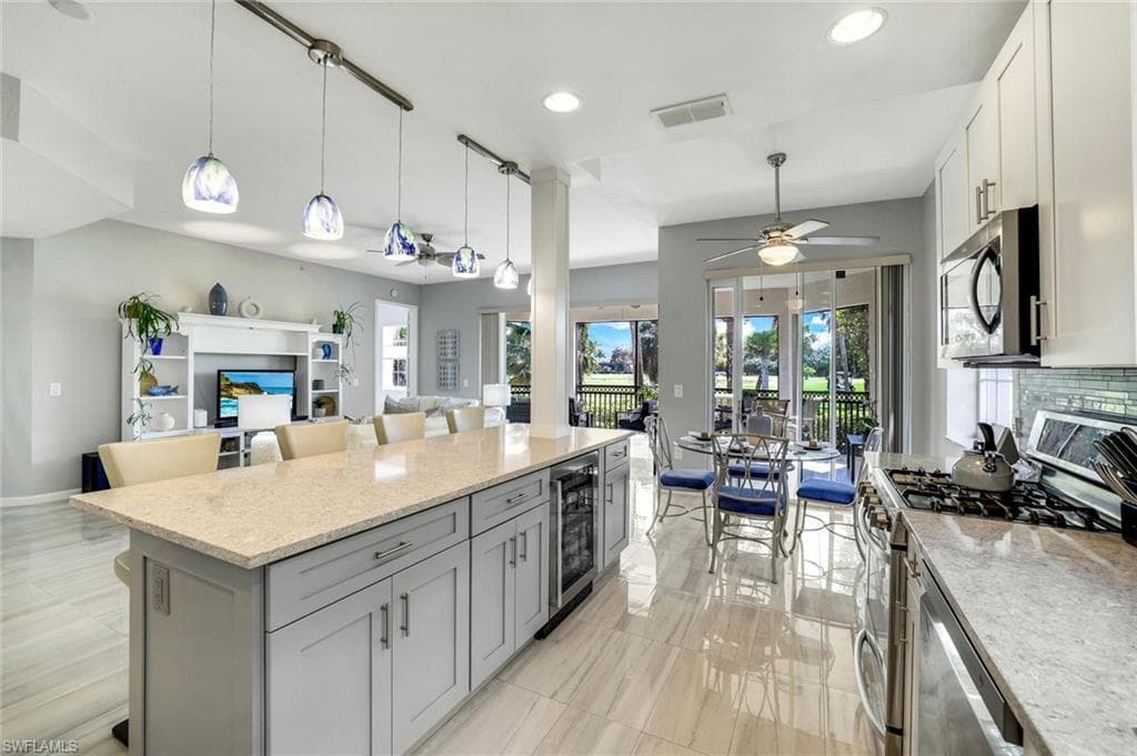 3970 Deer Crossing Ct 106, Naples, FL 34114-16