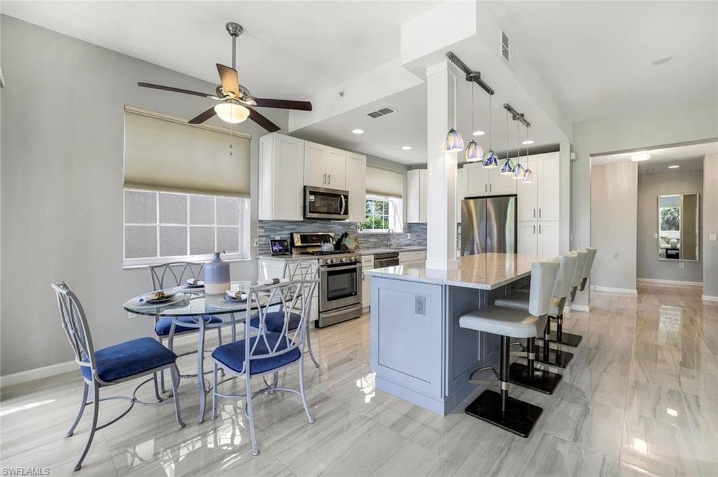 3970 Deer Crossing Ct 106, Naples, FL 34114-18