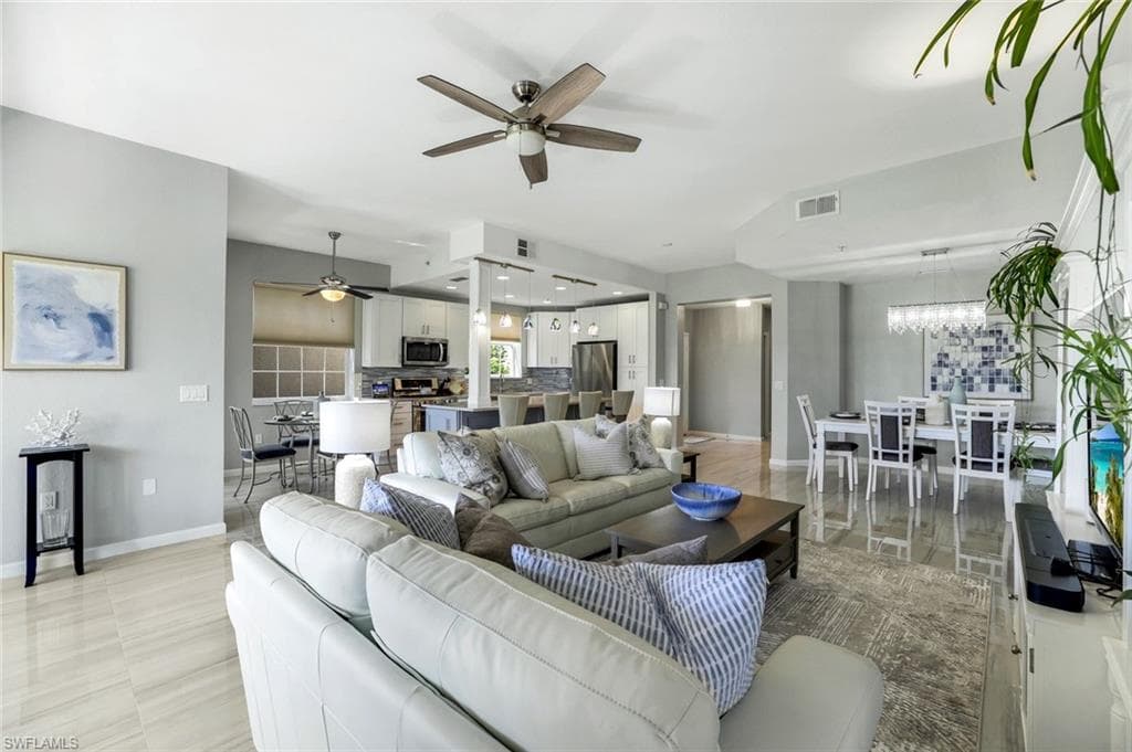 3970 Deer Crossing Ct 106, Naples, FL 34114-8