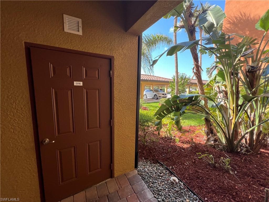 9578 Trevi Ct 5116, Naples, FL 34113-17