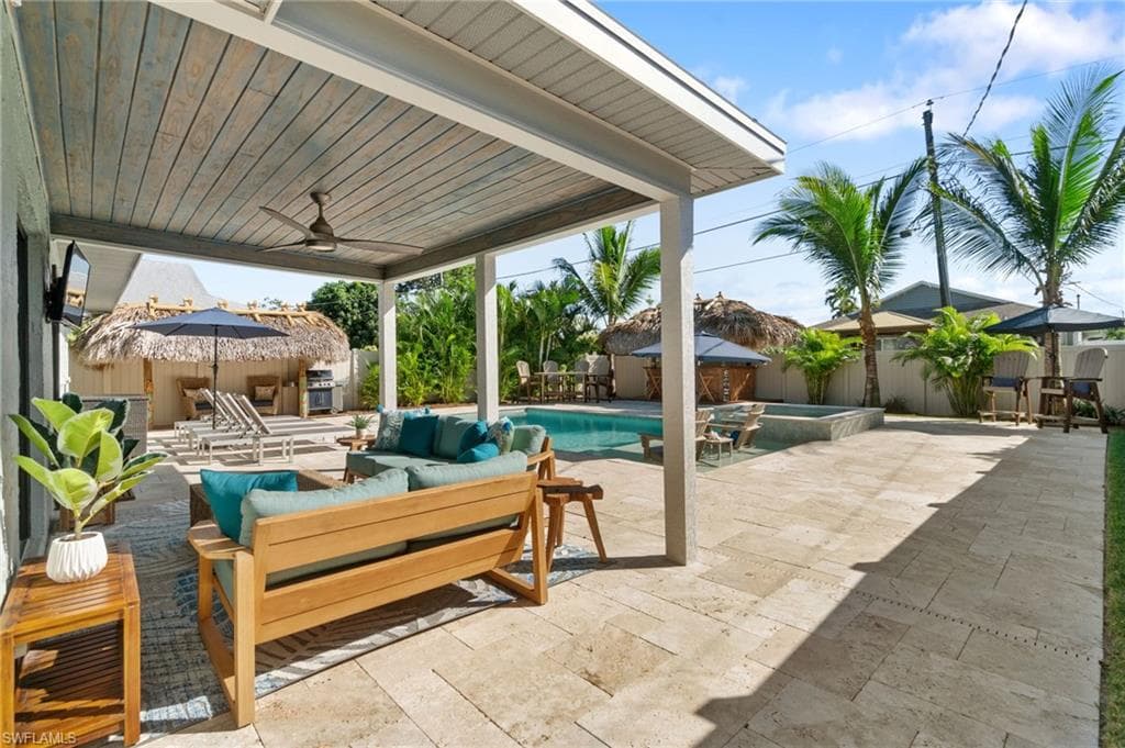 530 108th Ave N, Naples, FL 34108-31