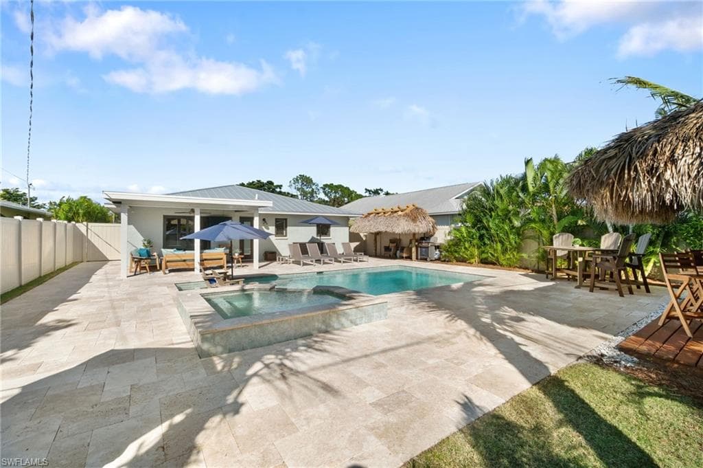 530 108th Ave N, Naples, FL 34108-41
