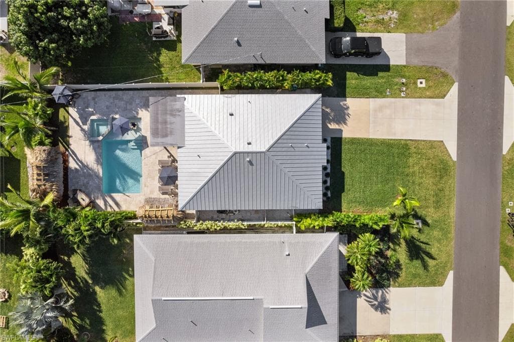 530 108th Ave N, Naples, FL 34108-47