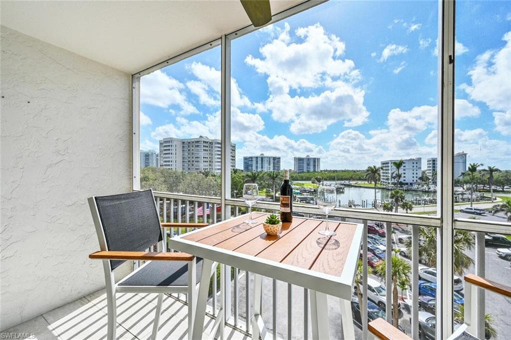 5 Bluebill Ave 511, Naples, FL 34108-15