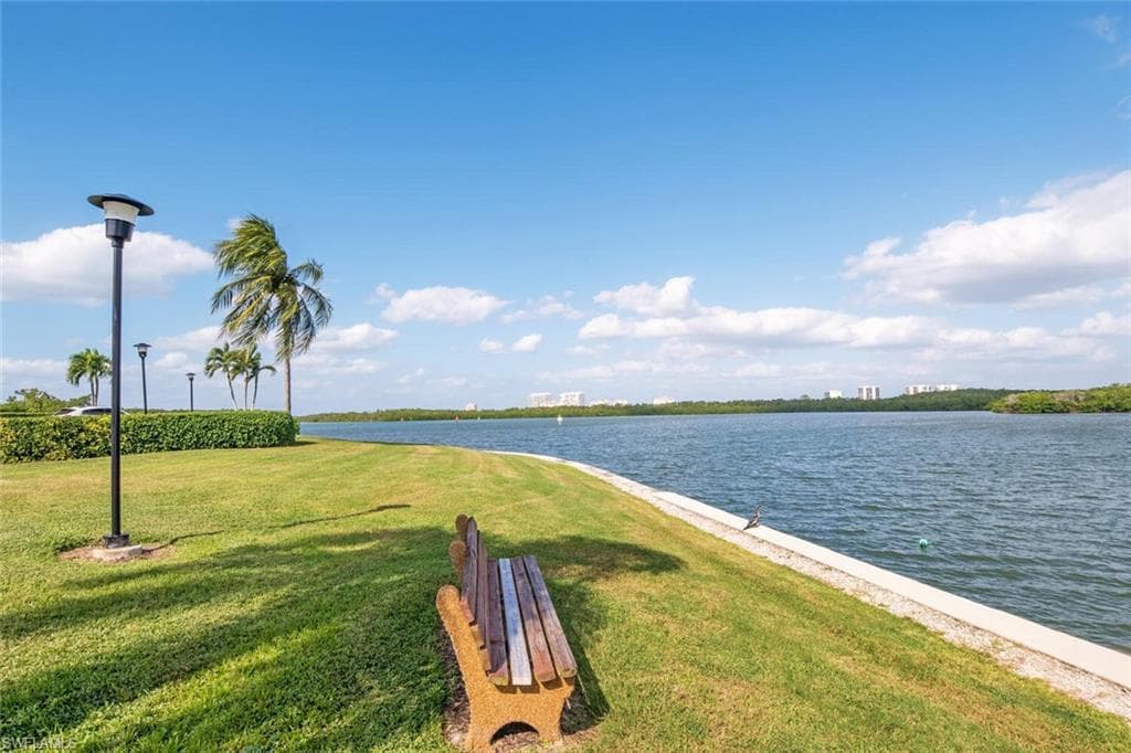 5 Bluebill Ave 511, Naples, FL 34108-18