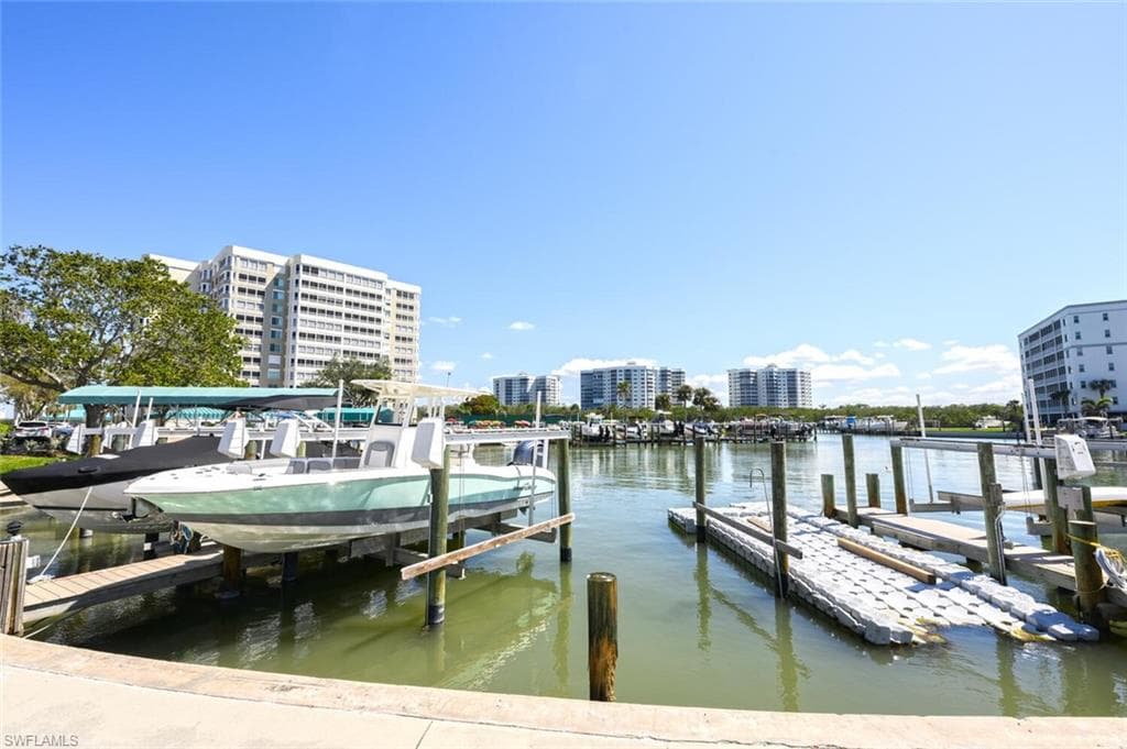 5 Bluebill Ave 511, Naples, FL 34108-20