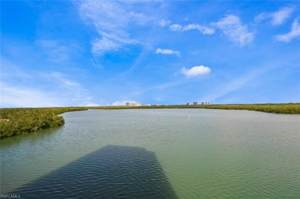 5 Bluebill Ave 511, Naples, FL 34108-22