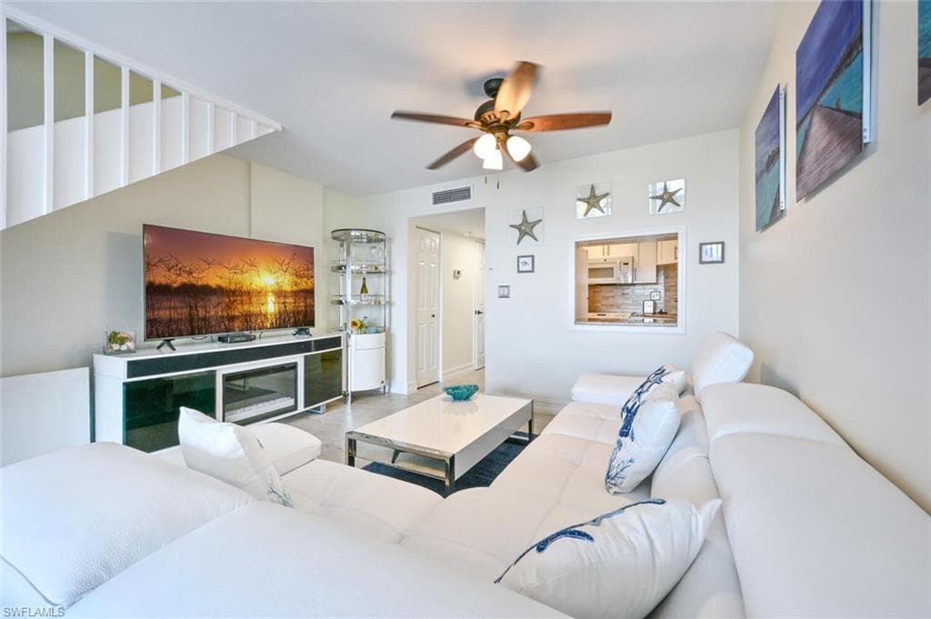 5 Bluebill Ave 511, Naples, FL 34108-3
