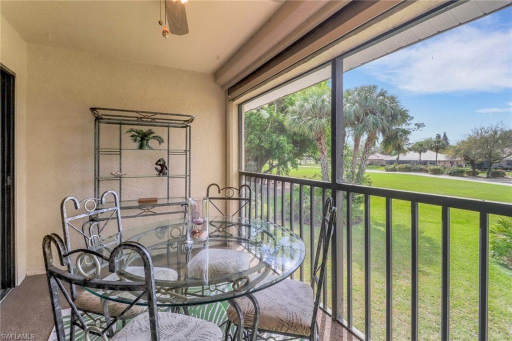 5841 Rattlesnake Hammock Rd I-203, Naples, FL 34113-10