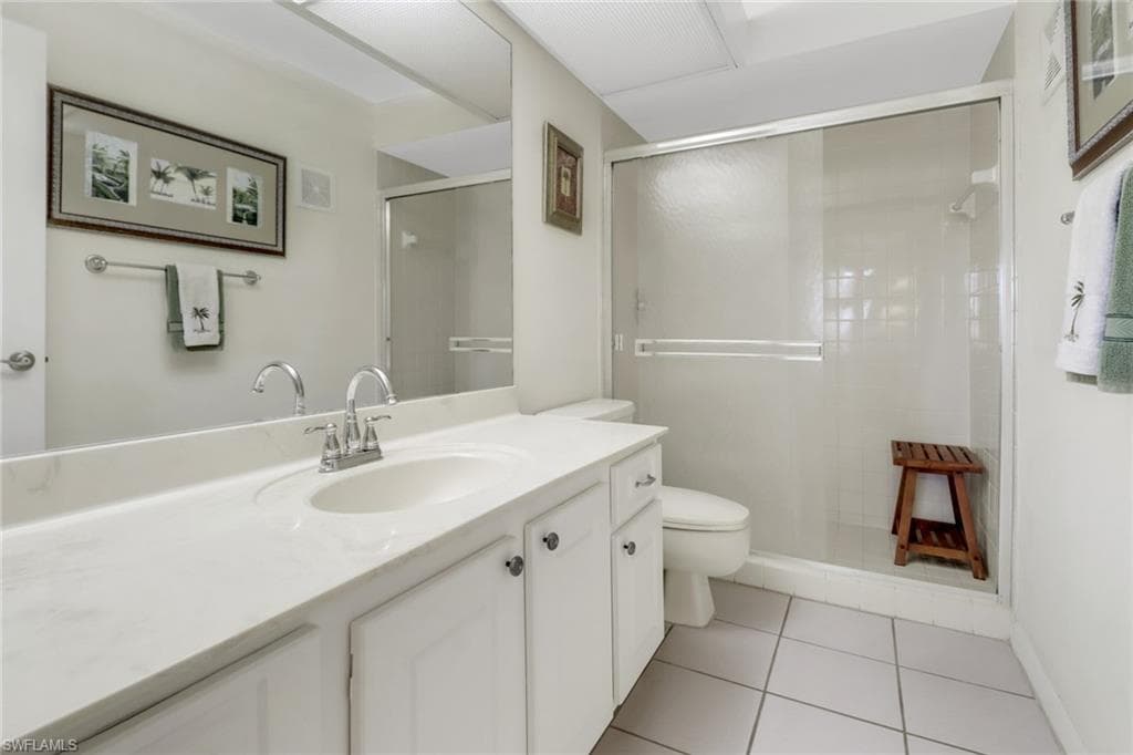 5841 Rattlesnake Hammock Rd I-203, Naples, FL 34113-12