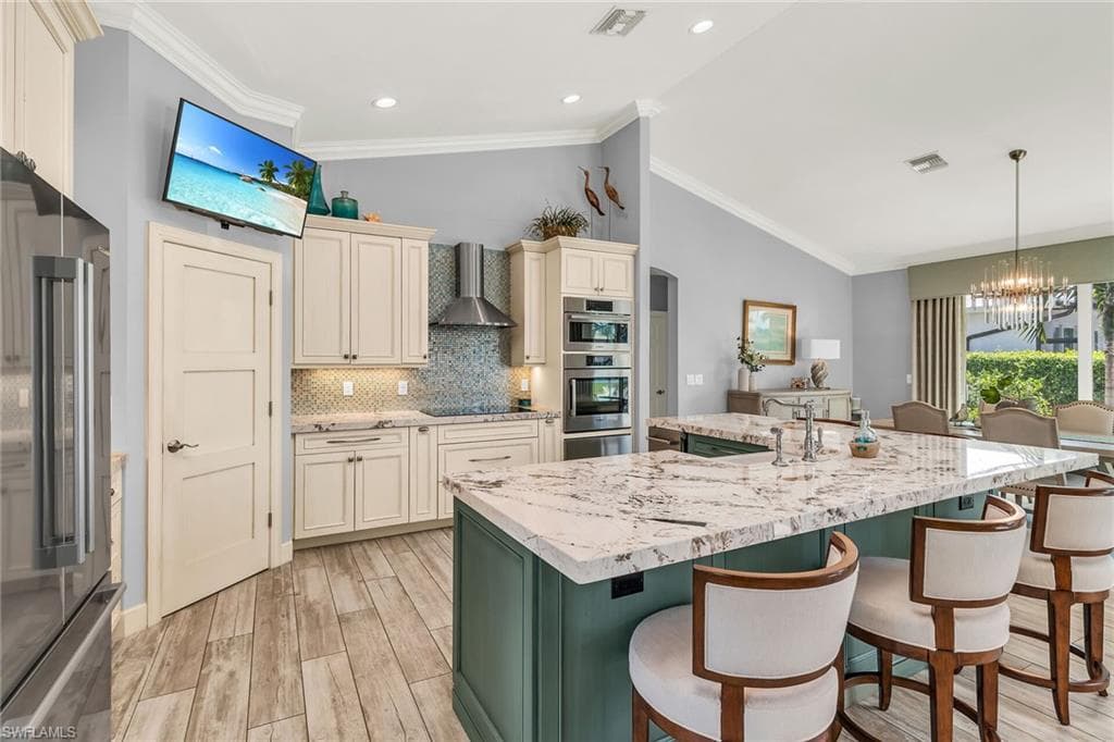 1015 Goldenrod Ave, Marco Island, FL 34145-9
