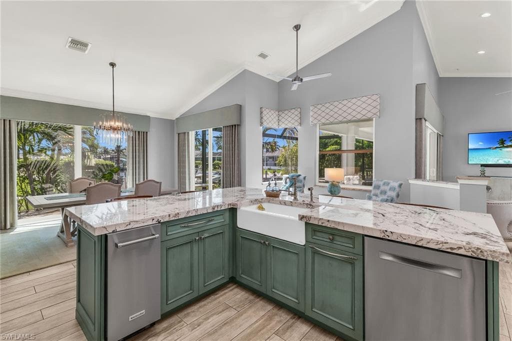 1015 Goldenrod Ave, Marco Island, FL 34145-12