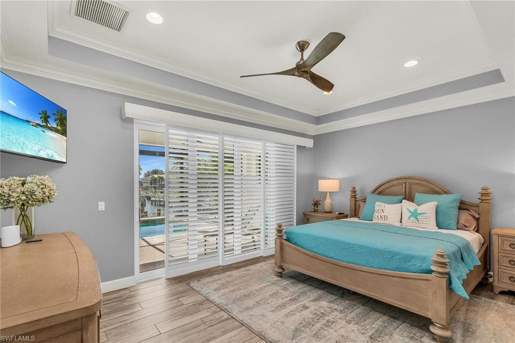1015 Goldenrod Ave, Marco Island, FL 34145-20