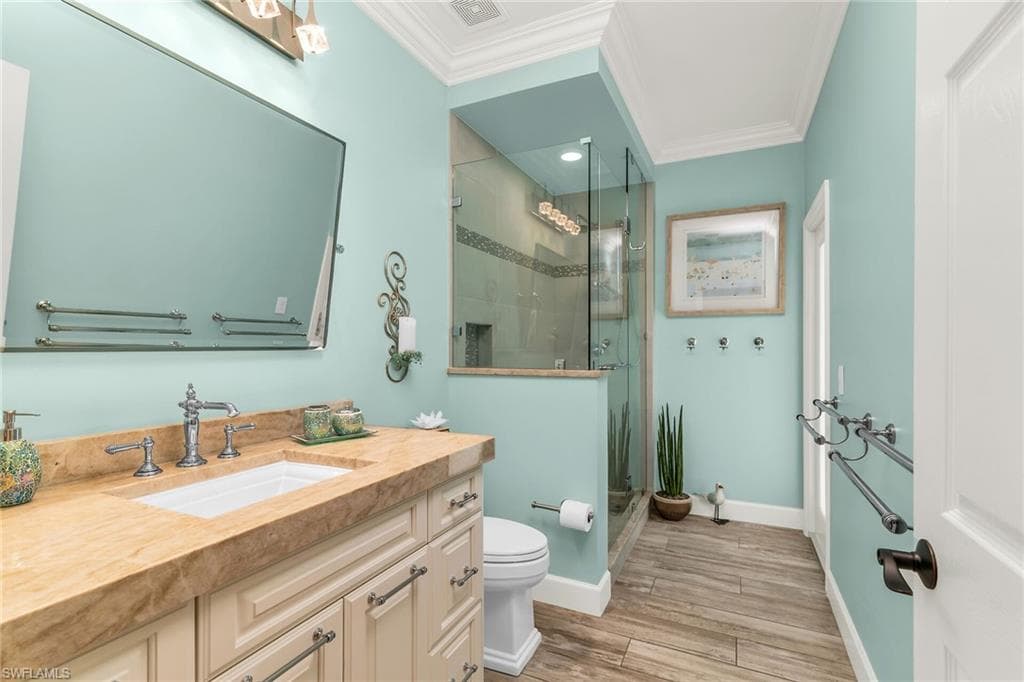 1015 Goldenrod Ave, Marco Island, FL 34145-27