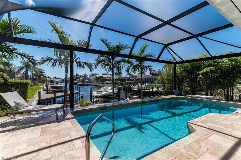 1015 Goldenrod Ave, Marco Island, FL 34145-38