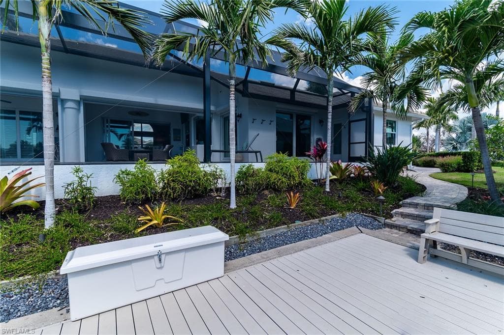 1015 Goldenrod Ave, Marco Island, FL 34145-43