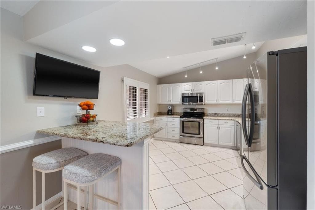 3243 Horse Carriage Way 1012, Naples, FL 34105-13