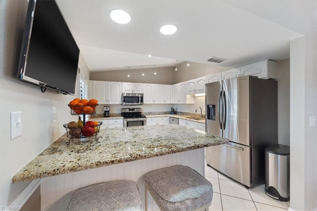 3243 Horse Carriage Way 1012, Naples, FL 34105-14