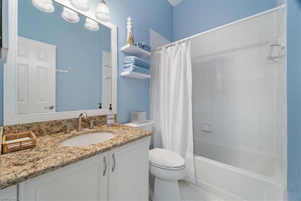 3243 Horse Carriage Way 1012, Naples, FL 34105-26