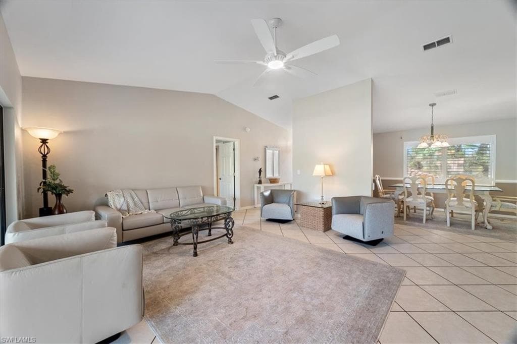 3243 Horse Carriage Way 1012, Naples, FL 34105-5