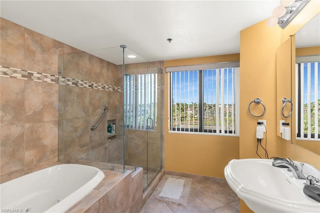 100 Collier Blvd 500, Marco Island, FL 34145-20
