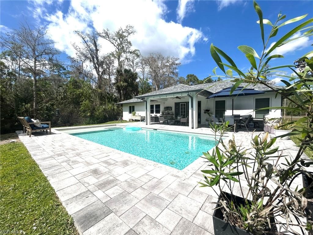 1540 47th Ave NE, Naples, FL 34120-34
