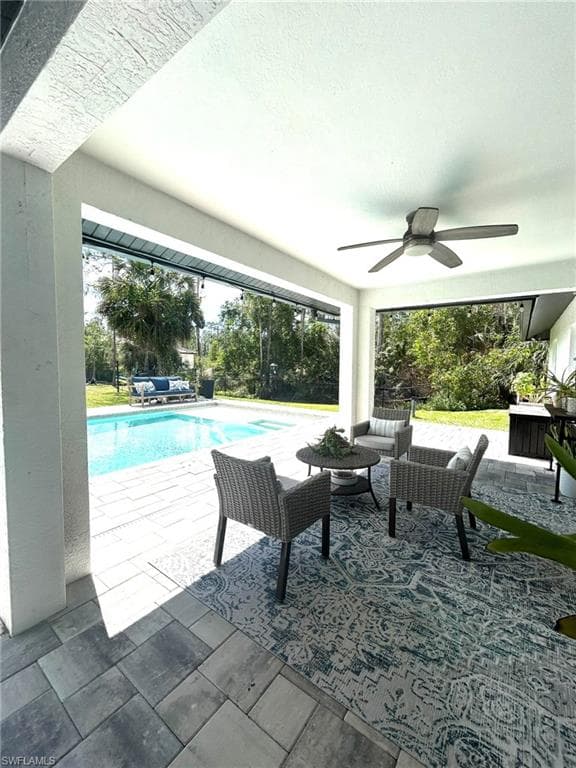 1540 47th Ave NE, Naples, FL 34120-36