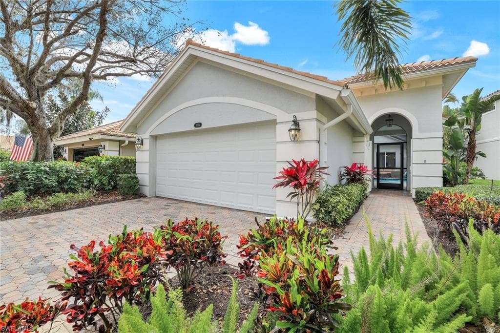3854 Cotton Green Path Dr, Naples, FL 34114-1