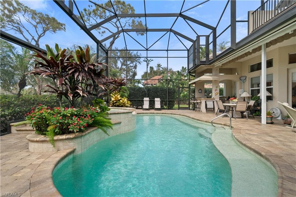 179 Cheshire Way, Naples, FL 34110-4