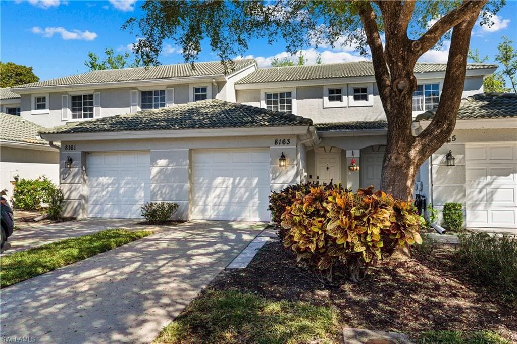 8163 Pacific Beach Dr, Fort Myers, FL 33966-25