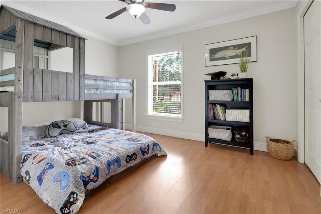 2610 10th Ave SE, Naples, FL 34117-22