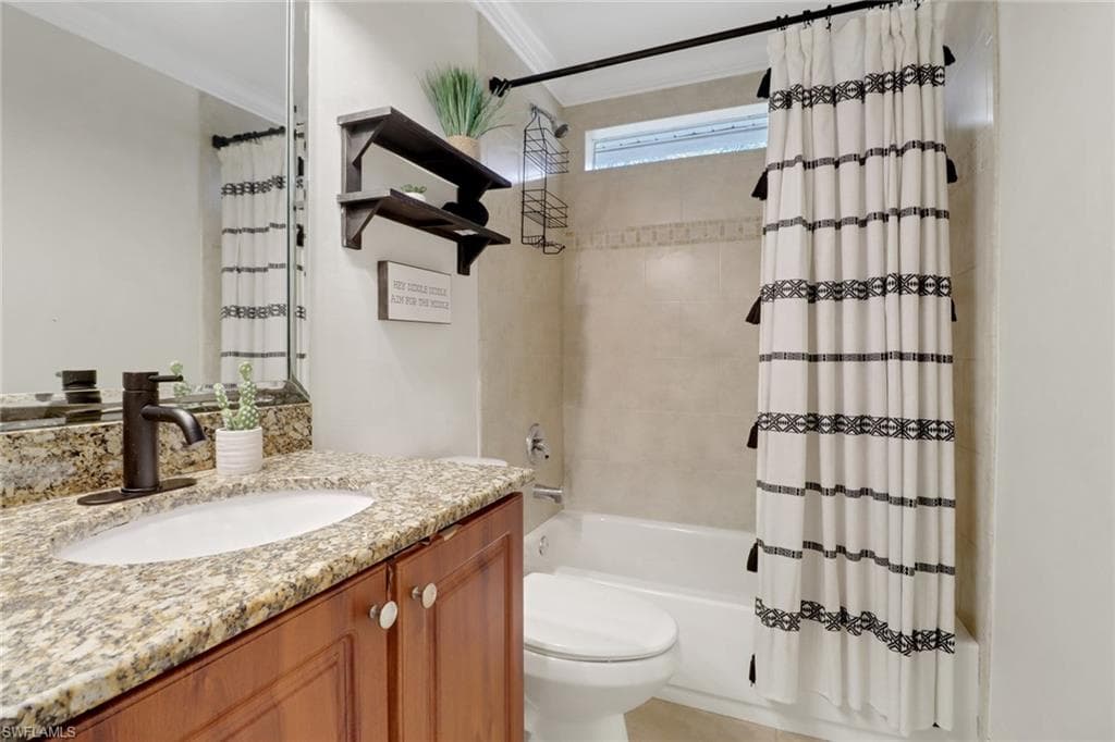 2610 10th Ave SE, Naples, FL 34117-24