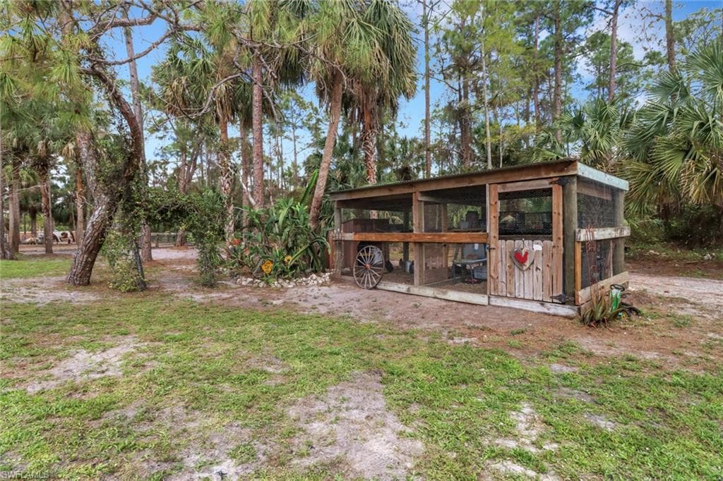 2610 10th Ave SE, Naples, FL 34117-34
