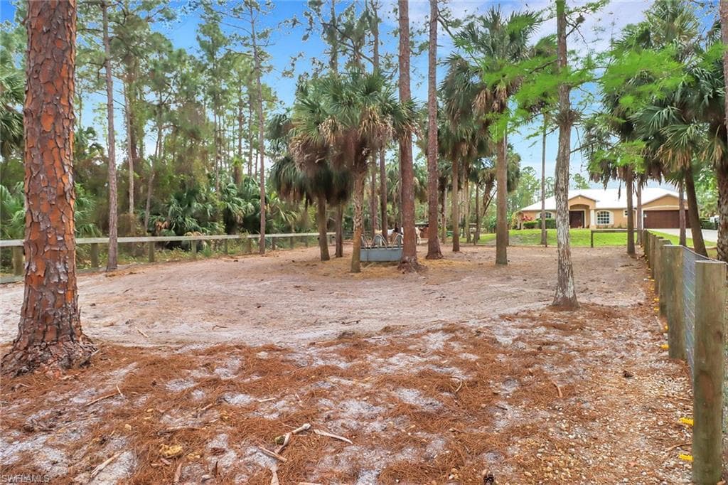 2610 10th Ave SE, Naples, FL 34117-42