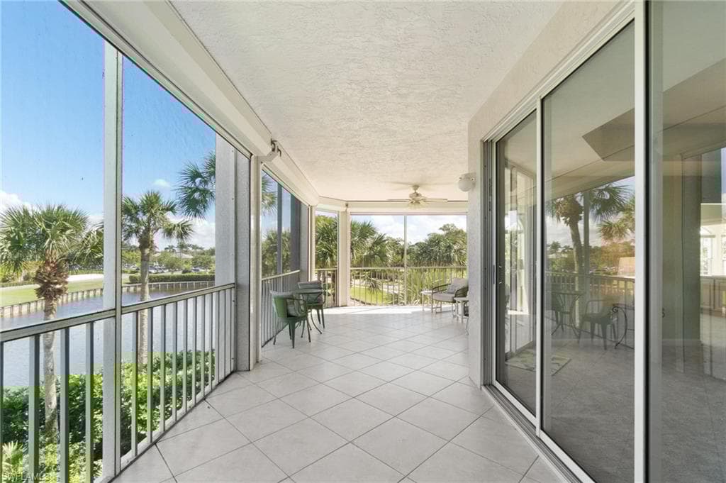 599 Audubon Blvd 201, Naples, FL 34110-33