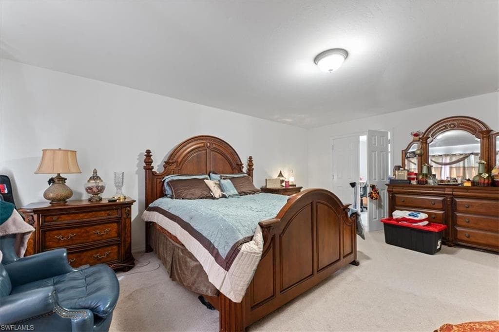 2082 Sagebrush Cir, Naples, FL 34120-29