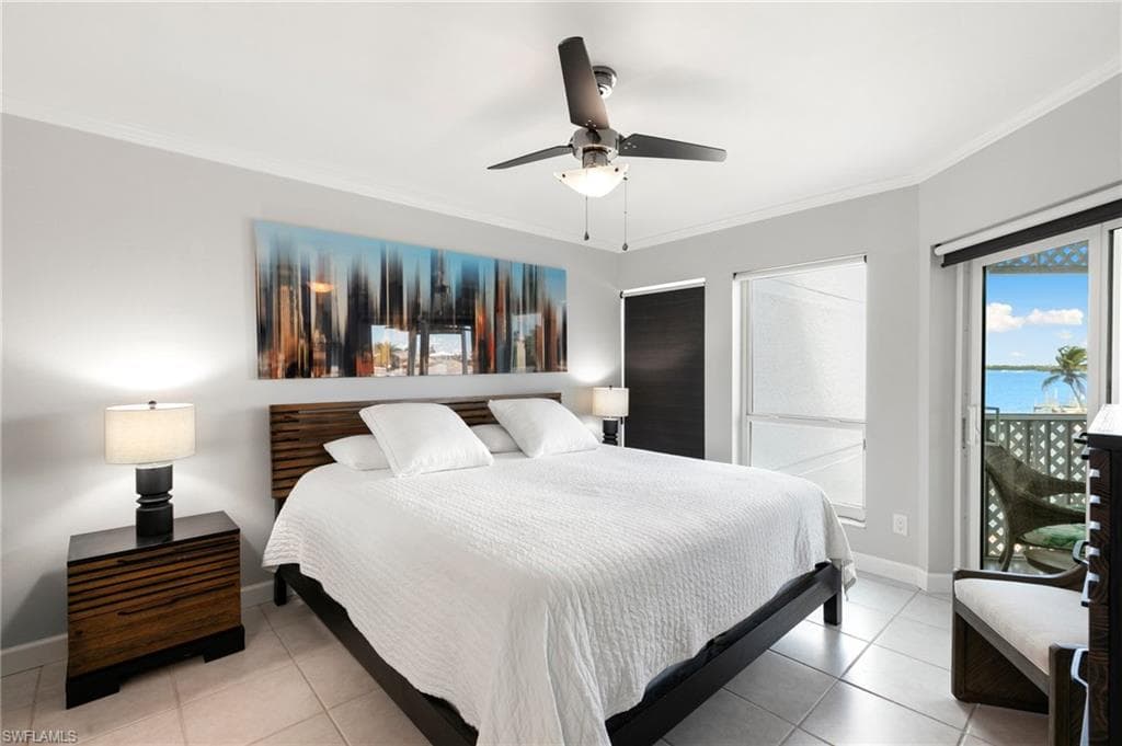 991 Barfield Dr 205, Marco Island, FL 34145-18