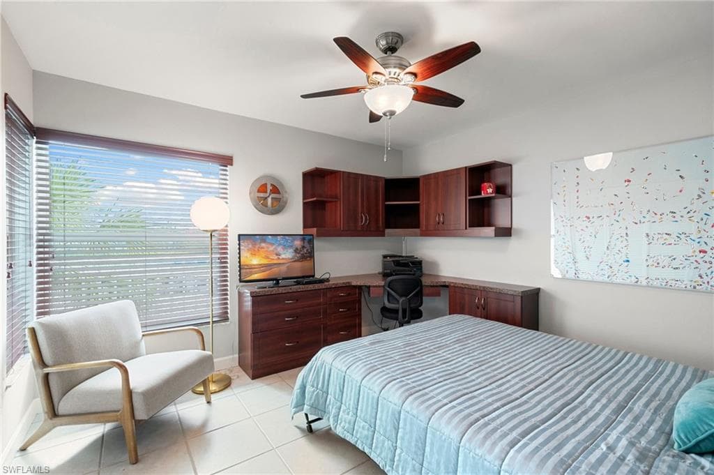 991 Barfield Dr 205, Marco Island, FL 34145-23