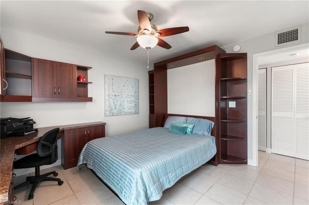 991 Barfield Dr 205, Marco Island, FL 34145-24