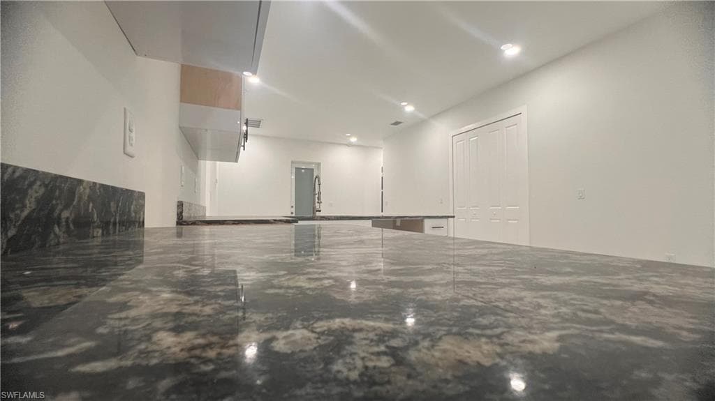 2705 20th St W, Lehigh Acres, FL 33971-32