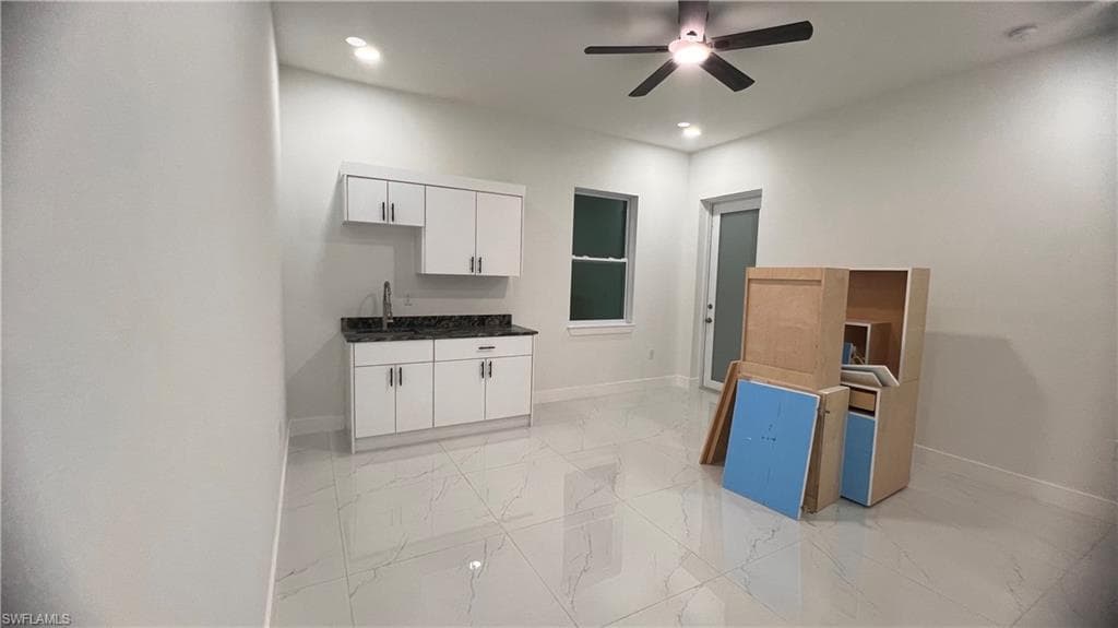 2705 20th St W, Lehigh Acres, FL 33971-37
