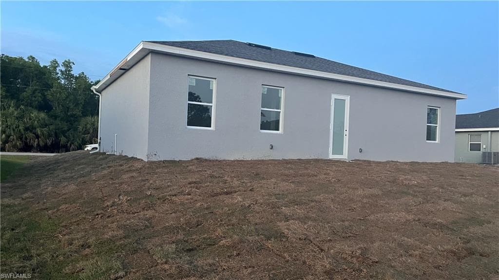 2705 20th St W, Lehigh Acres, FL 33971-4