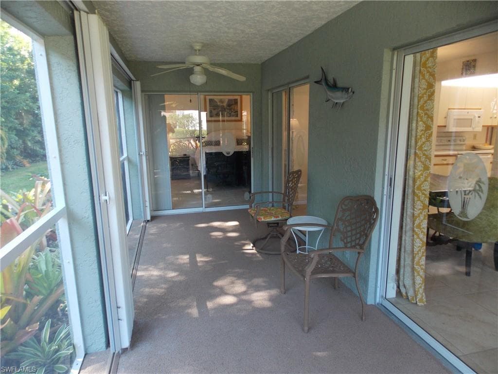 2107 Tama Cir 101, Naples, FL 34112-20
