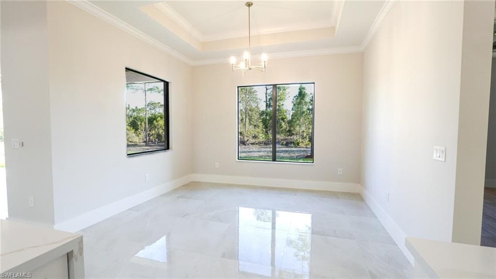 2660 56th Ave NE, Naples, FL 34120-15