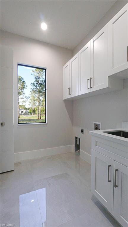 2660 56th Ave NE, Naples, FL 34120-18