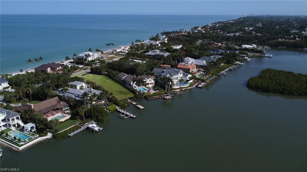 3625 Gordon Dr, Naples, FL 34102-4