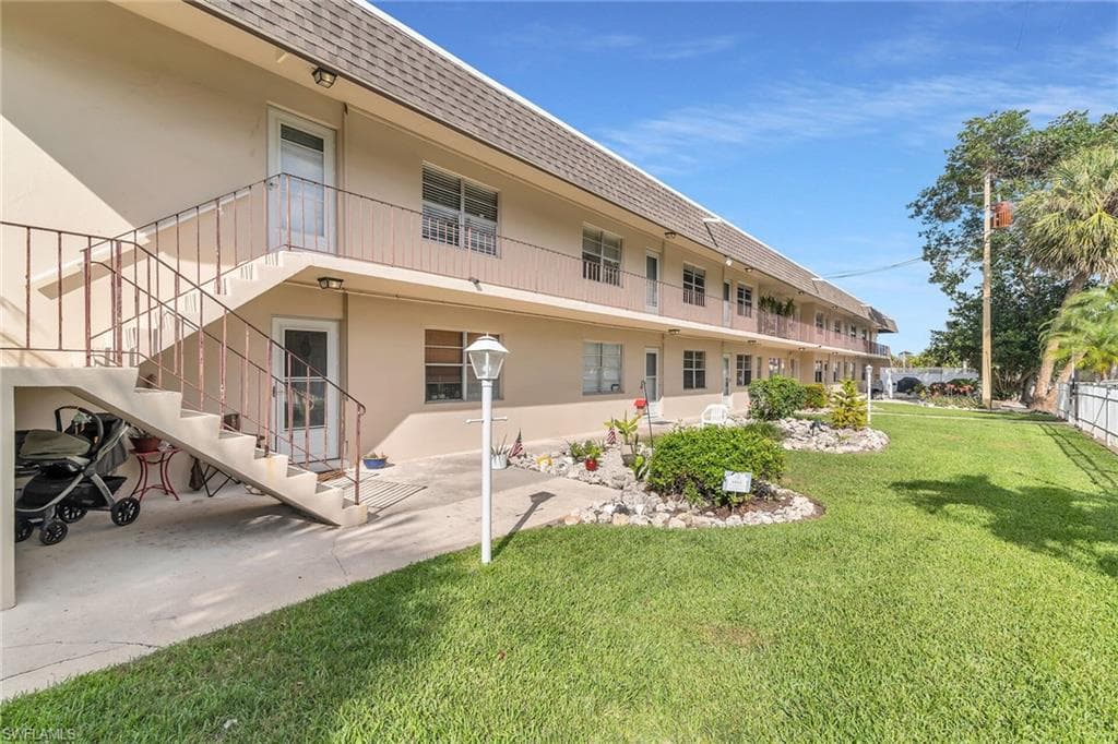 1047 Hartley Ave 111, Marco Island, FL 34145-18