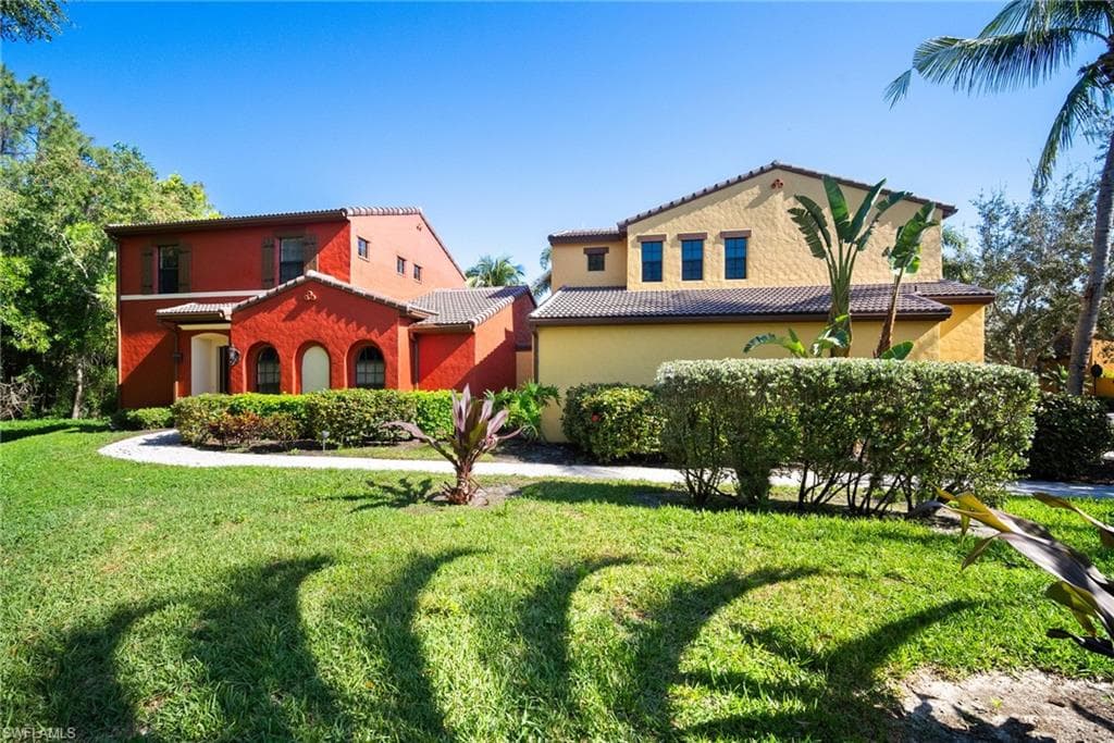 9121 Chula Vista St 12201, Naples, FL 34113-1