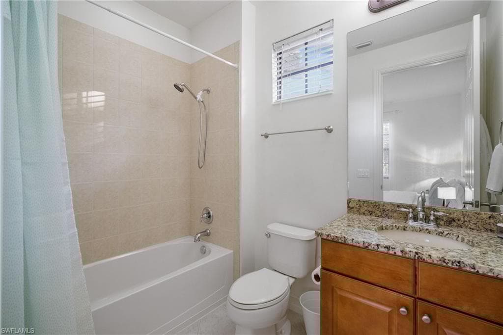 9121 Chula Vista St 12201, Naples, FL 34113-27